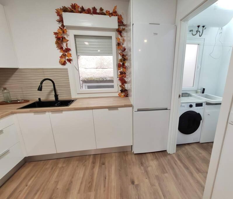 Ferienwohnung Duplex En El Corazon Del Casco Vello Vigues Vigo Exterior foto